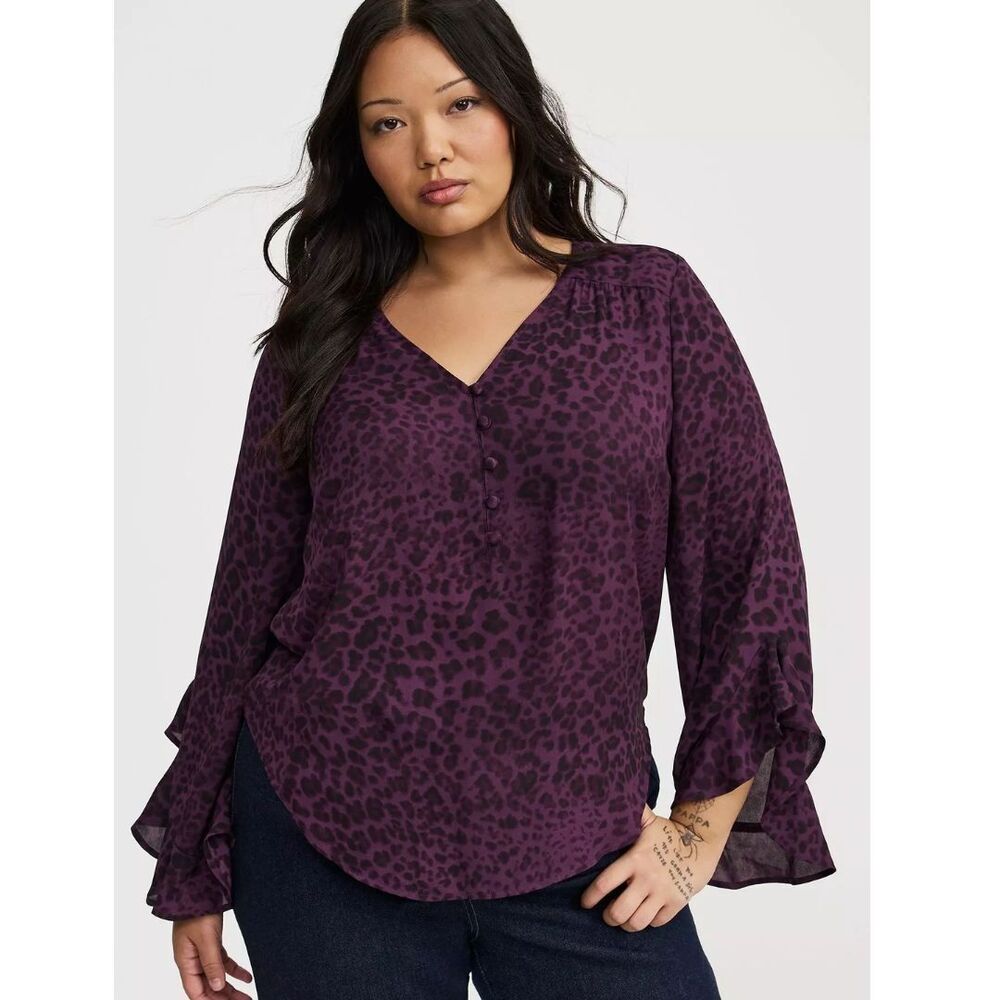 Torrid Harper Purple Animal Ruffle Sleeve Top Blouse Plus Size 2 (18/20) 2X